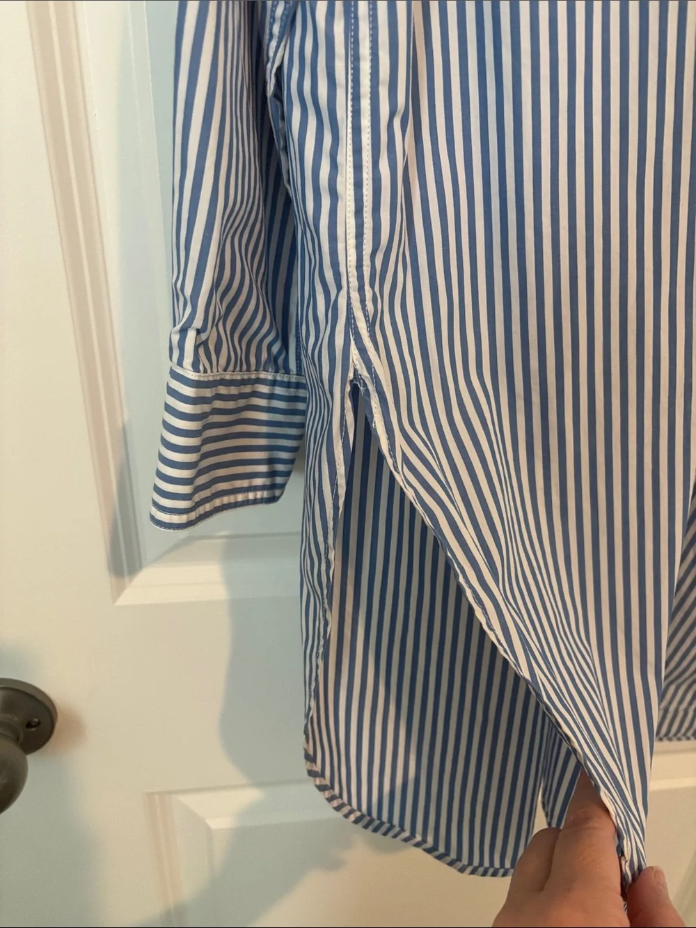GAP Women’s Blue and White Vertical Stripe Tunic